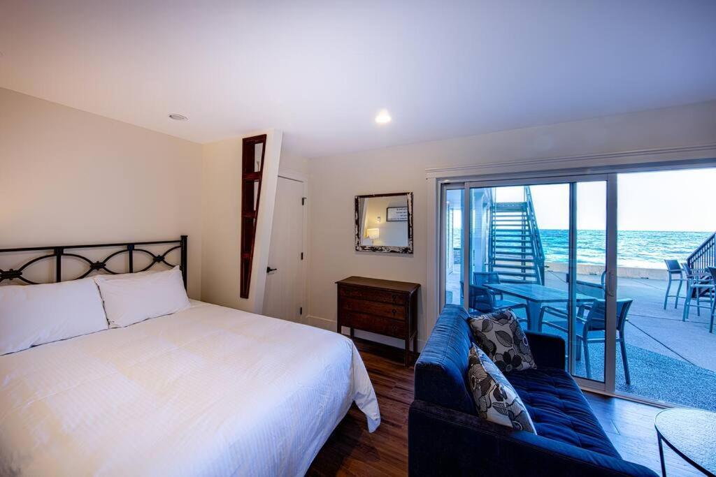 Qualicum Beach Ocean Suites Zewnętrze zdjęcie