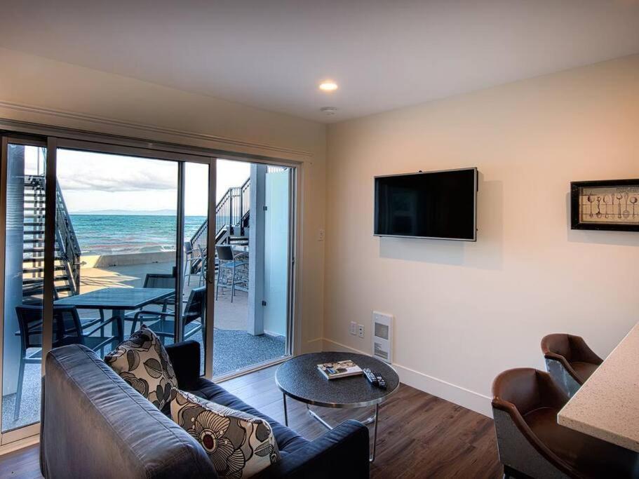 Qualicum Beach Ocean Suites Zewnętrze zdjęcie