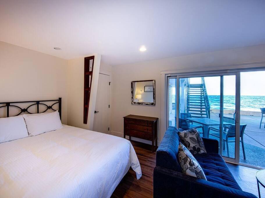 Qualicum Beach Ocean Suites Zewnętrze zdjęcie